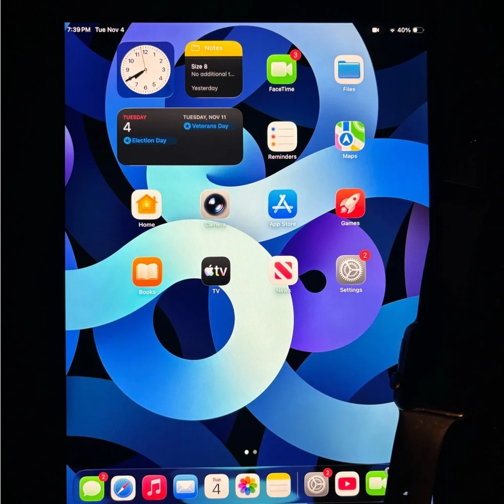 Apple iPad with Apple Watch